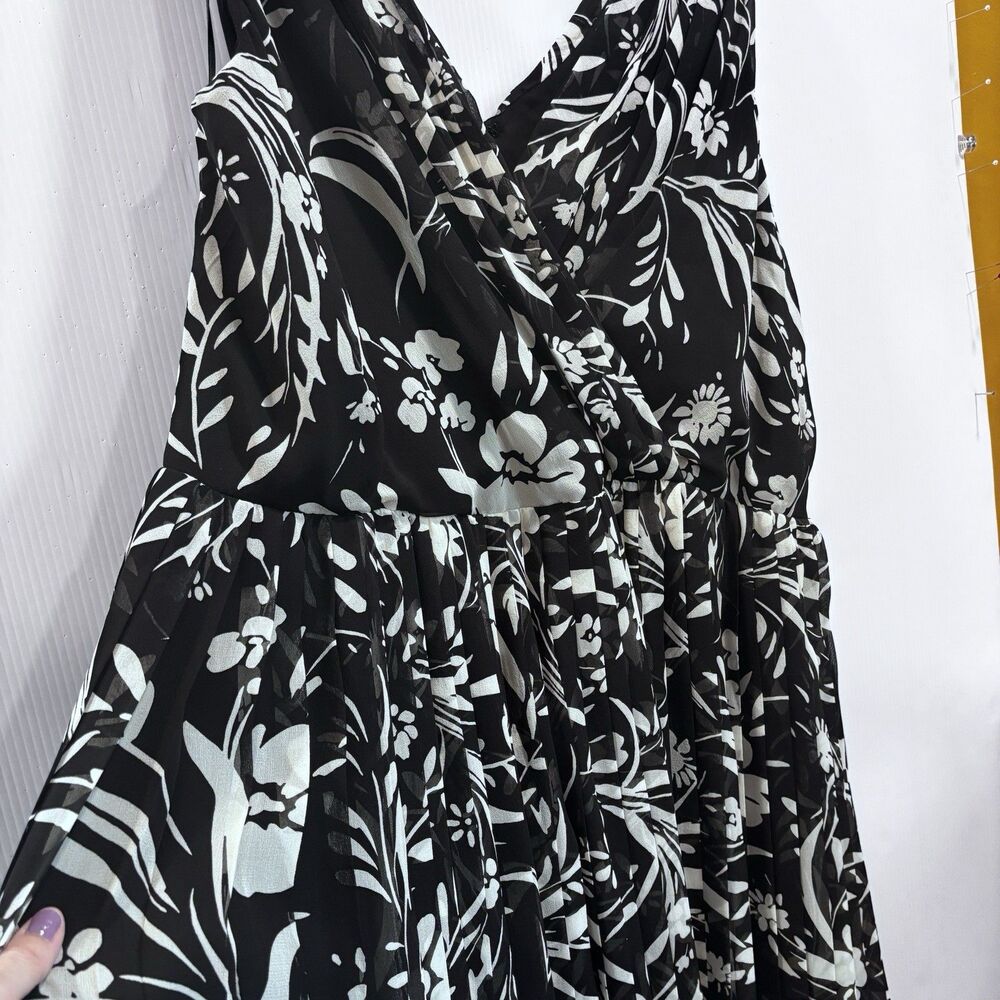 Lauren Ralph Lauren LRL plus size 22W Black floral sleeveless pleated silk dress - Picture 3 of 7